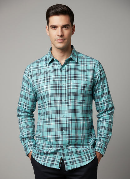 Men’s Checkered Everyday Essential Shirt